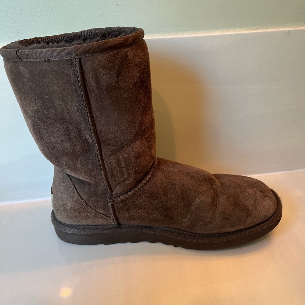 UGG classic short boots chocolate brown - Picture 10 of 11
